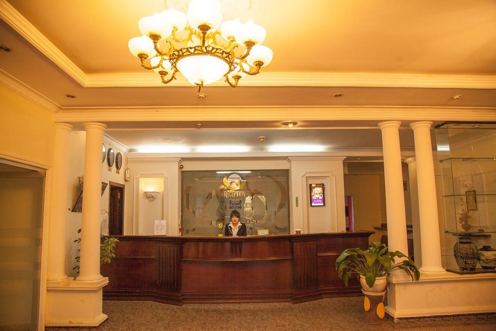 Golf 1 Hotel Da Lat Zewnętrze zdjęcie