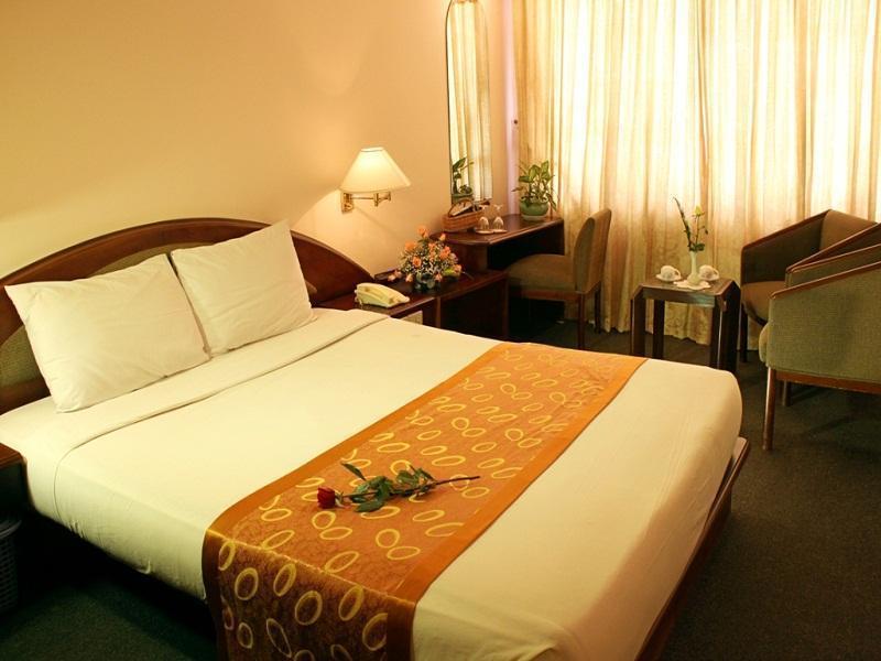 Golf 1 Hotel Da Lat Zewnętrze zdjęcie